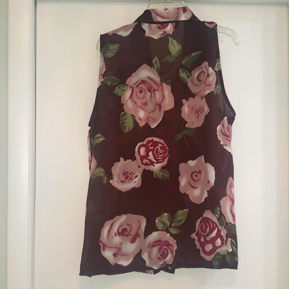 Truffles Chocolate and Roses Sheer Button Down Sleeveless Top - Picture 4 of 4